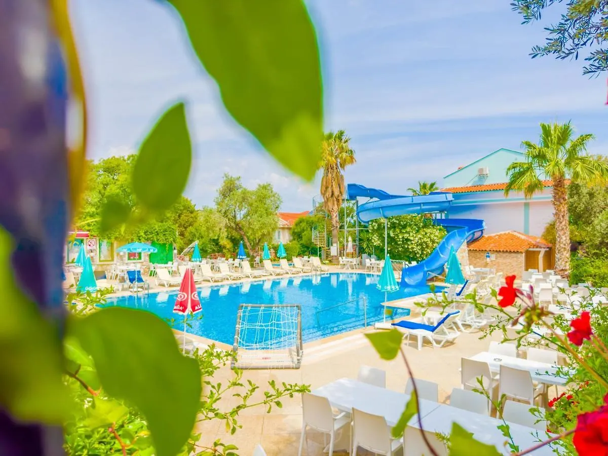 Zehra Tatil Koeyue Hotel Oludeniz