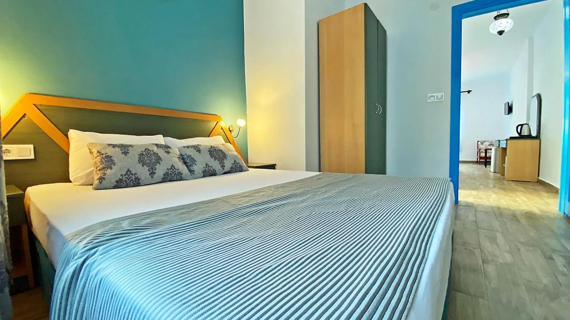 Zehra Tatil Koeyue Hotel Oludeniz 4*,